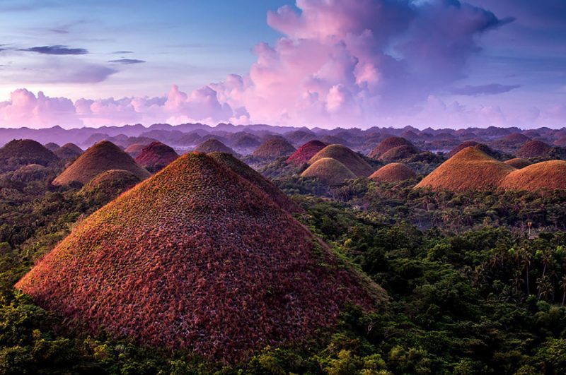 13_1-chocolate-hills-of-bohol-island-the-philippines-2